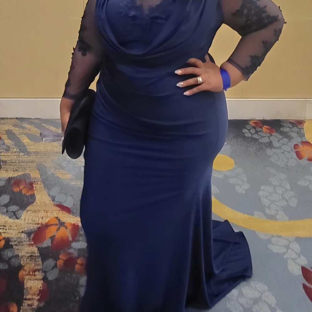 Elegant Navy Long Sleeve Dress